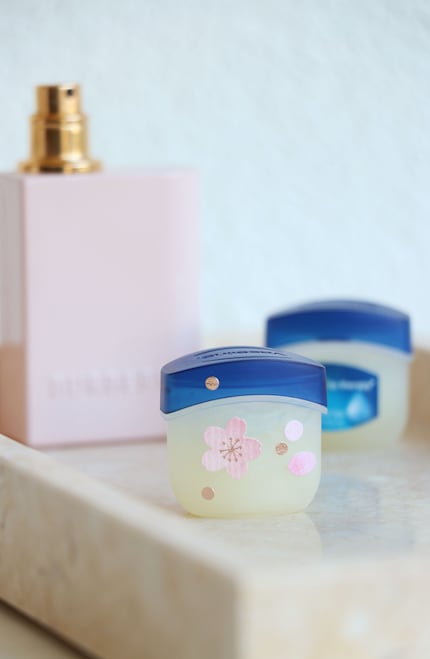 With a little Vaseline, you’ll be able to take your perfume anywhere.