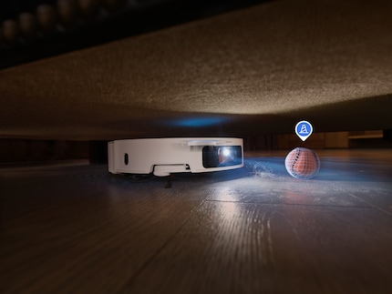 Pour passer sous les meubles, le X50 peut rétracter la tour de Lidar.