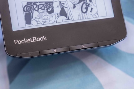 De knoppen op de e-reader zijn praktisch.