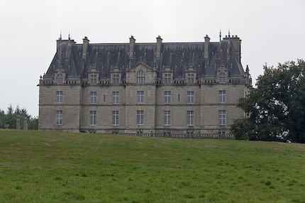 Ce château breton fut autrefois le siège d’Ubisoft. Selon Yves, les factures de chauffage étaient astronomiques.