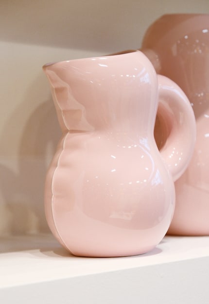 Of het nu op de Maison et Objet beurs was of in de stad - de designstukken met de luchtige uitstraling van Home Studyo waren overal.