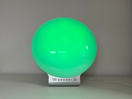 Mit dem Moodlight kannst du die Farbe selbst bestimmen.