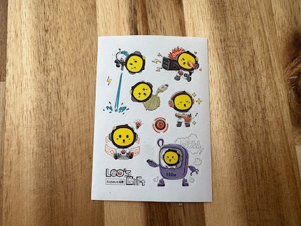 Een paar stickers voor happy hours.