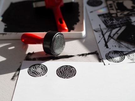 I can use it to carve my own letter seal. 