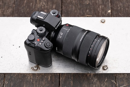 The S1RII is not a small camera, but not as big as its predecessor.