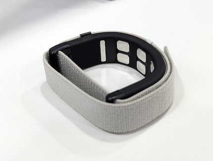 The band can already be ordered directly from the manufacturer.
