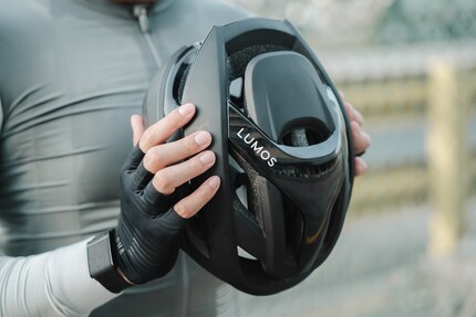  14 instead of 11 and MIPS: better ventilation and safety with the new Ultra Fly Pro MIPS.