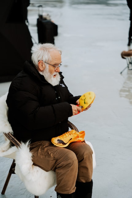 L'arme secrète des crampons de neuf millimètres : Ils assurent l'adhérence nécessaire sur la glace.