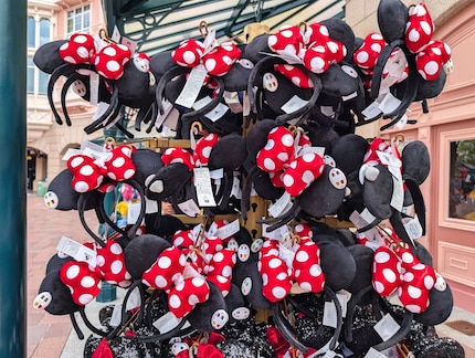 Eén van de meer dan een dozijn variaties van de Disney haarband oren.