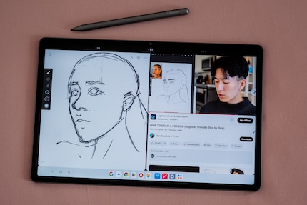 Tekenen en tegelijkertijd een tutorial uitvoeren: geen probleem voor de Idea Tab Pro.