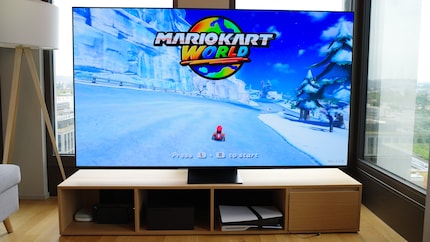 Ik heb mezelf bij de lancering getrakteerd op de Samsung QE83S95F en ben zeer tevreden - ook in combinatie met de Switch 2.