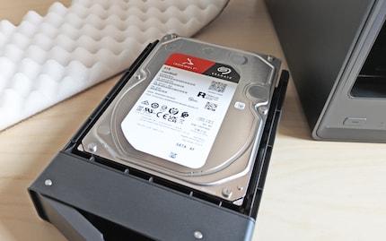 Over a year ago, I installed four Seagate IronWolf 8 TB HDDs.
