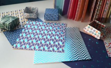 De papierlegger bevat 50 vellen met een metallic effect, maar ook de andere motieven zijn indrukwekkend.