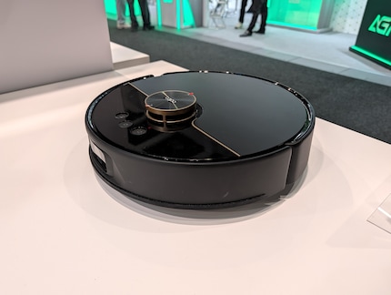 De robotstofzuiger van Tapo voorziet zichzelf van vers water.